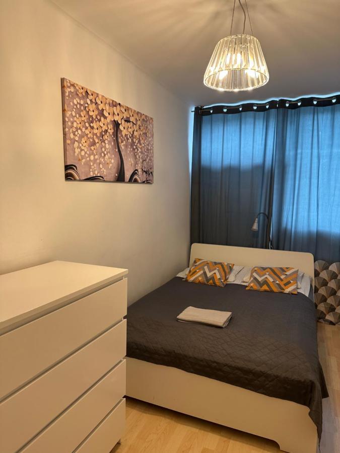 Coser Apartamenty III Warsaw Exterior photo