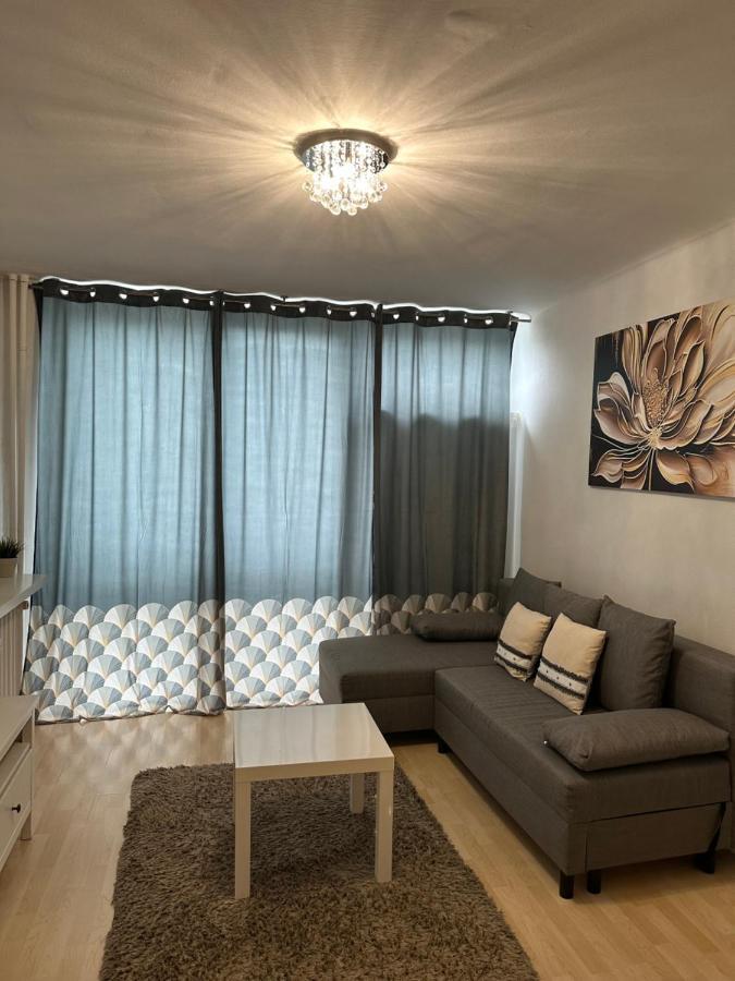 Coser Apartamenty III Warsaw Exterior photo
